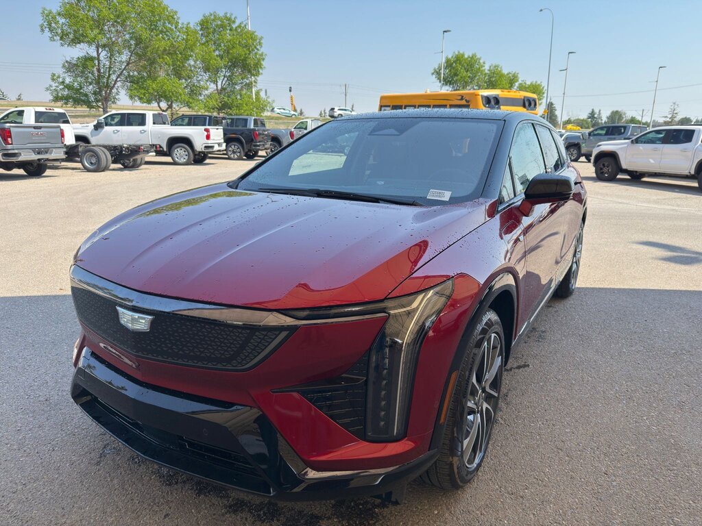 2025 Cadillac OPTIQ Sport