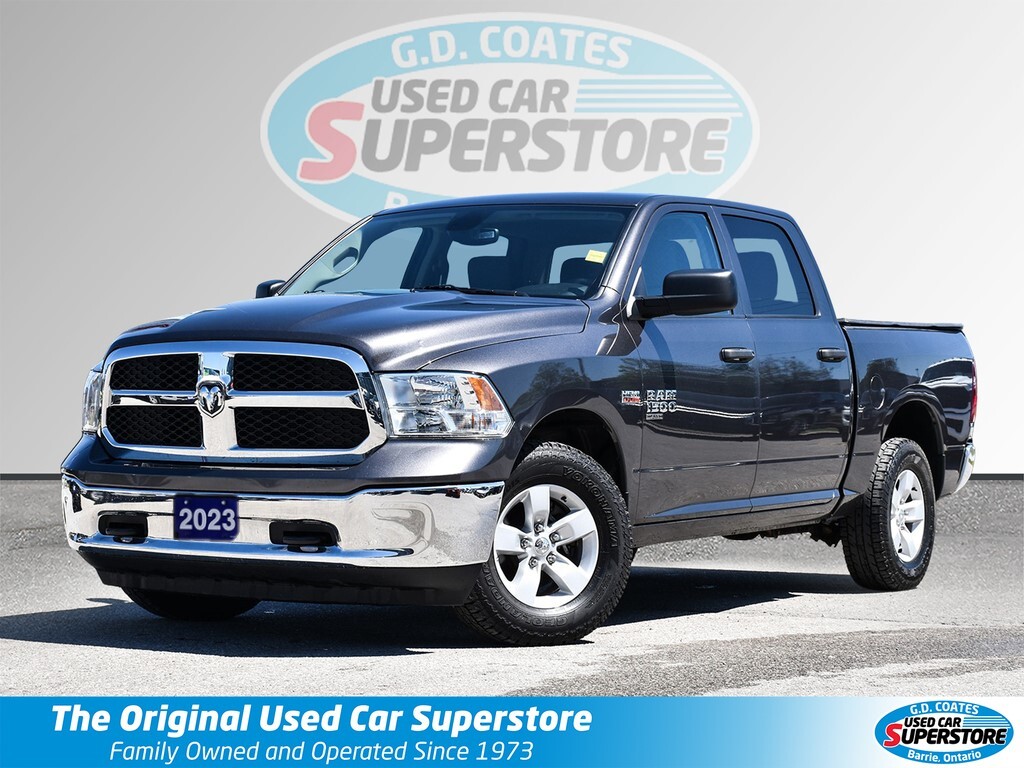 2023 Ram 1500 Classic SLT Crew Cab 4x4 ~Cam ~Bluetooth ~Power Seat ~A/C