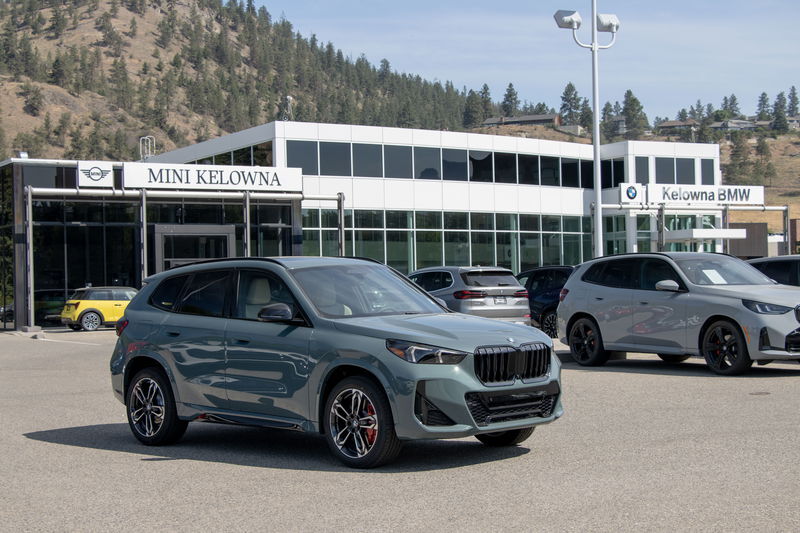 2025 BMW X1 xDrive28i