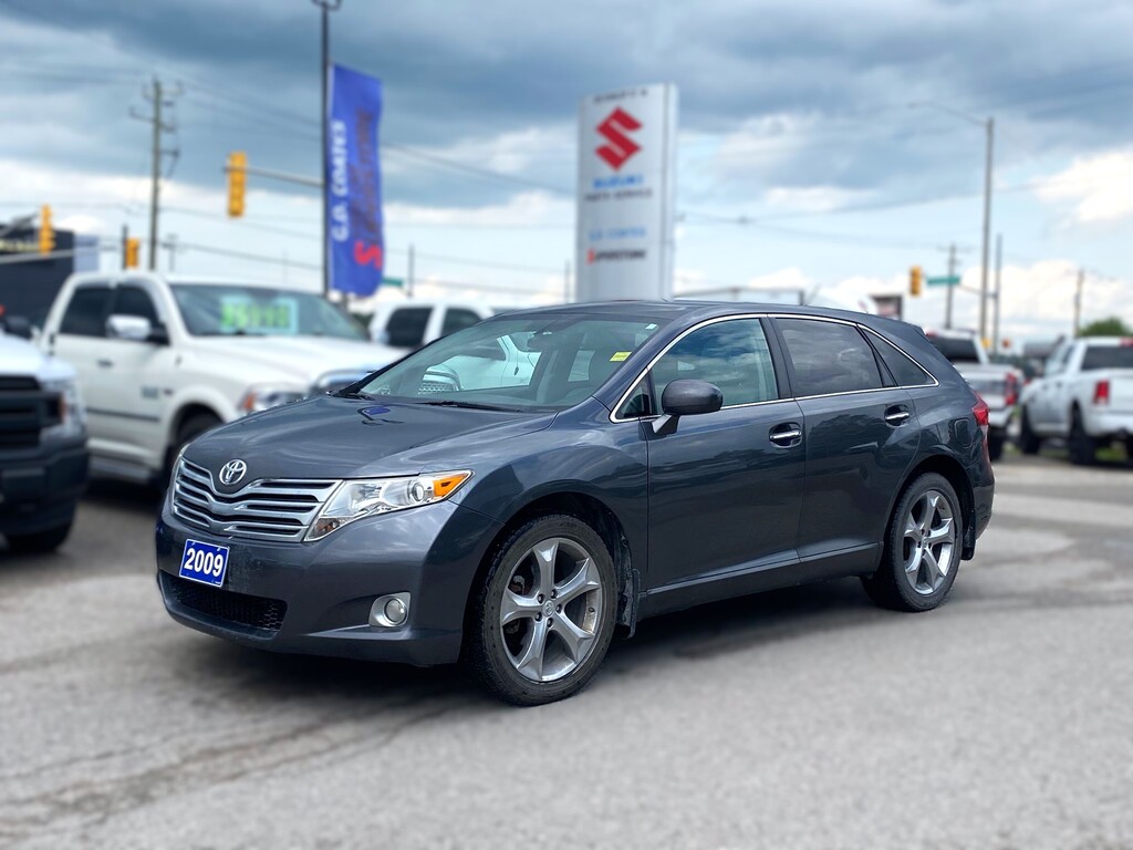 2009 Toyota Venza AWD ~Camera ~Pano Sunroof ~Heated Leather ~Alloys