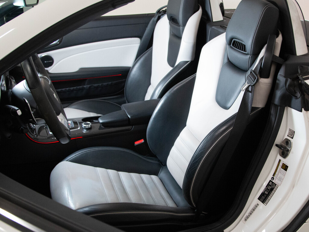 2017 Mercedes-Benz AMG SLC 43 43 AMG   R..., Toronto, Cash