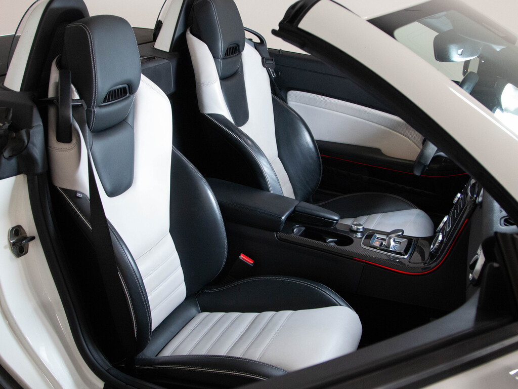 2017 Mercedes-Benz AMG SLC 43 43 AMG   R..., Toronto, Cash