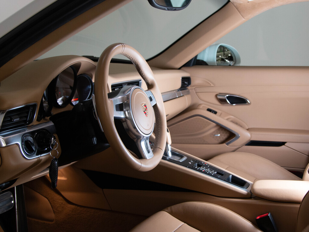 2012 Porsche 911 Carrera S, Toronto, Cash