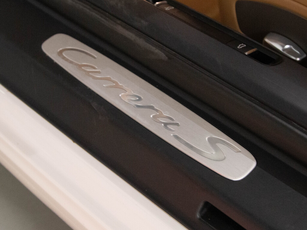 2012 Porsche 911 Carrera S, Toronto, Cash