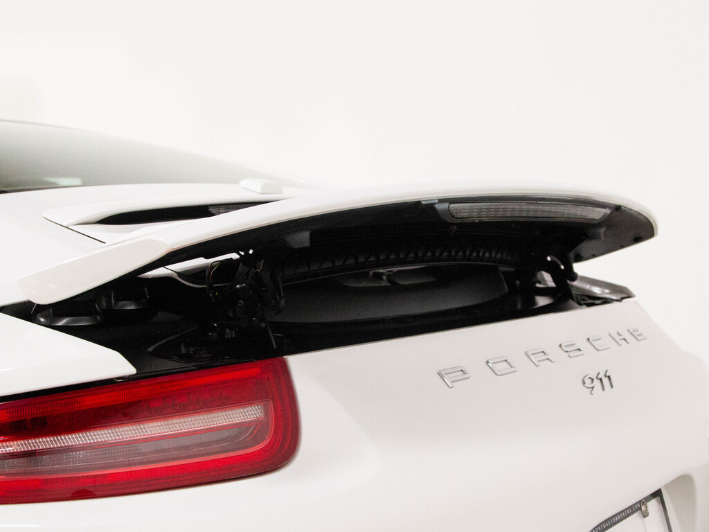 2012 Porsche 911 Carrera S, Toronto, Cash