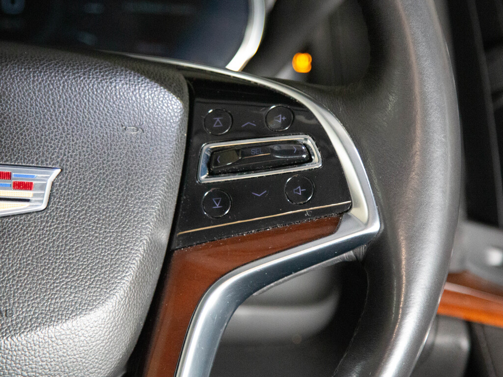 2018 Cadillac Escalade Premium Luxury, Toronto, Cash