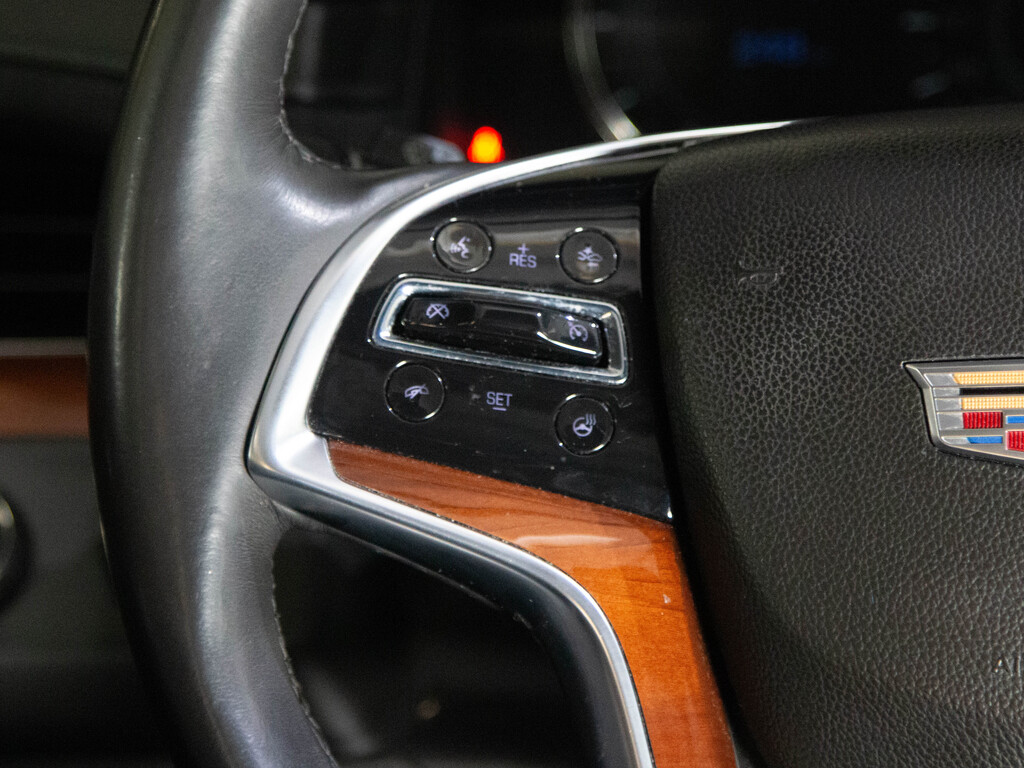 2018 Cadillac Escalade Premium Luxury, Toronto, Cash