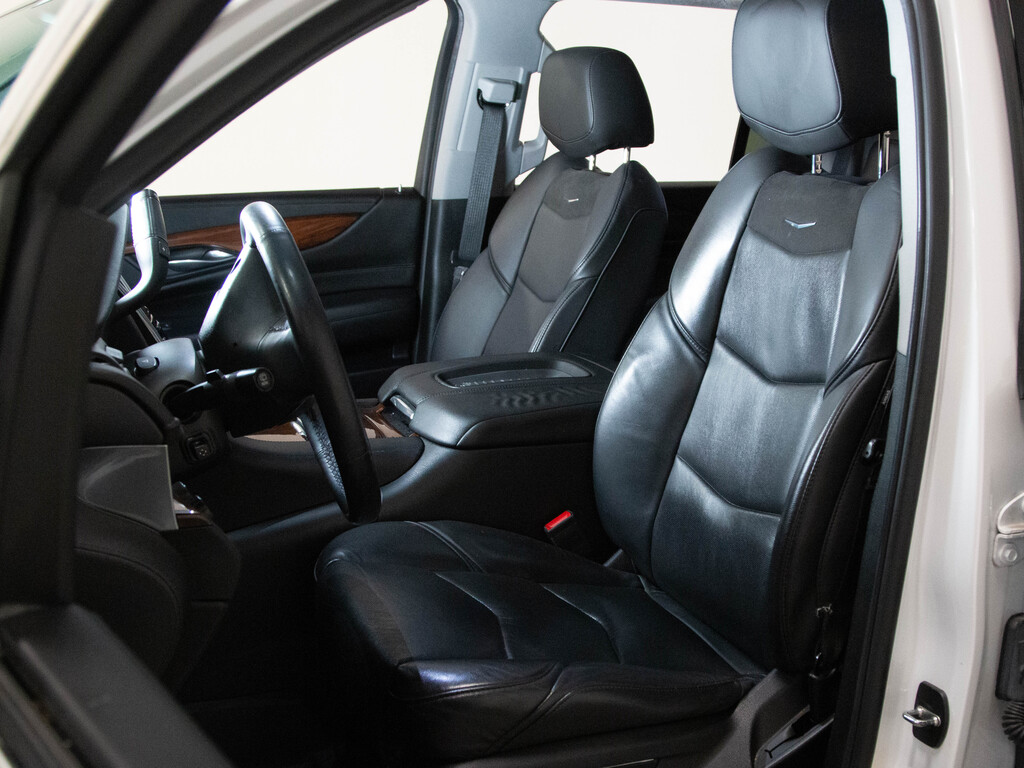 2018 Cadillac Escalade Premium Luxury, Toronto, Cash