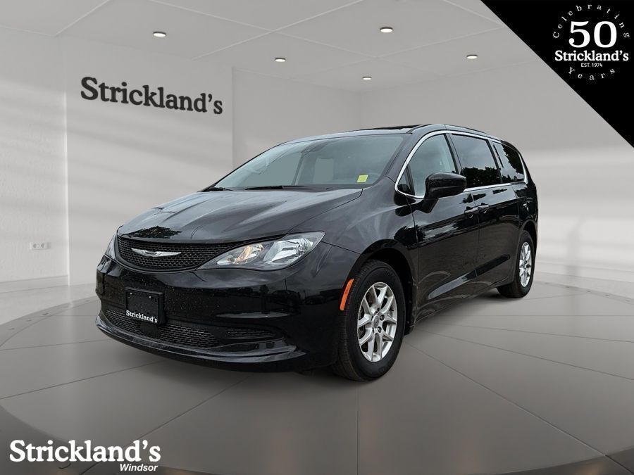 2022 Chrysler Grand Caravan SXT Minivan
