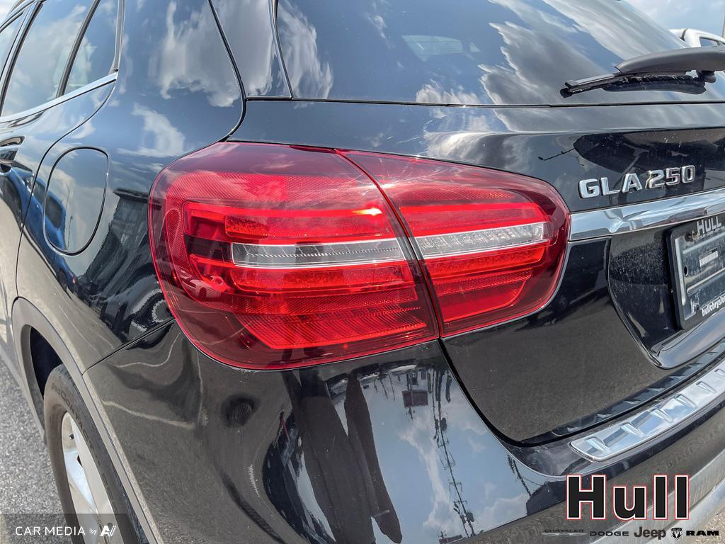 2019 Mercedes-Benz GLA 250 4MATIC, Toronto, Cash