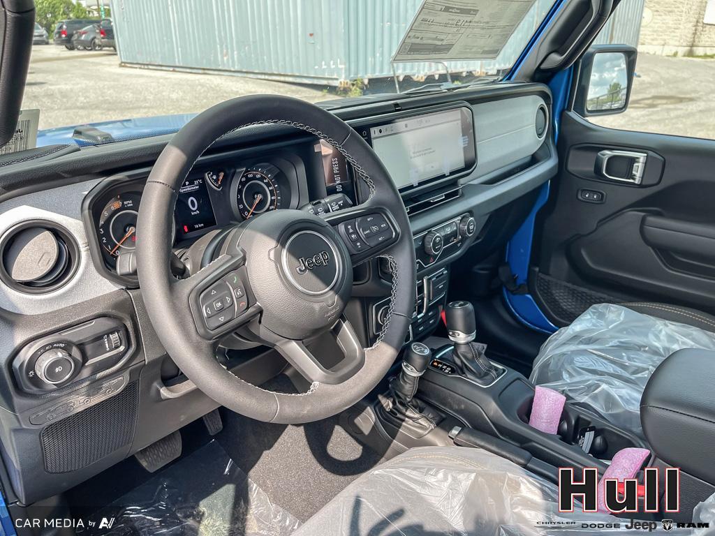 2025 Jeep Wrangler 4-Door Willys, Toronto, Cash
