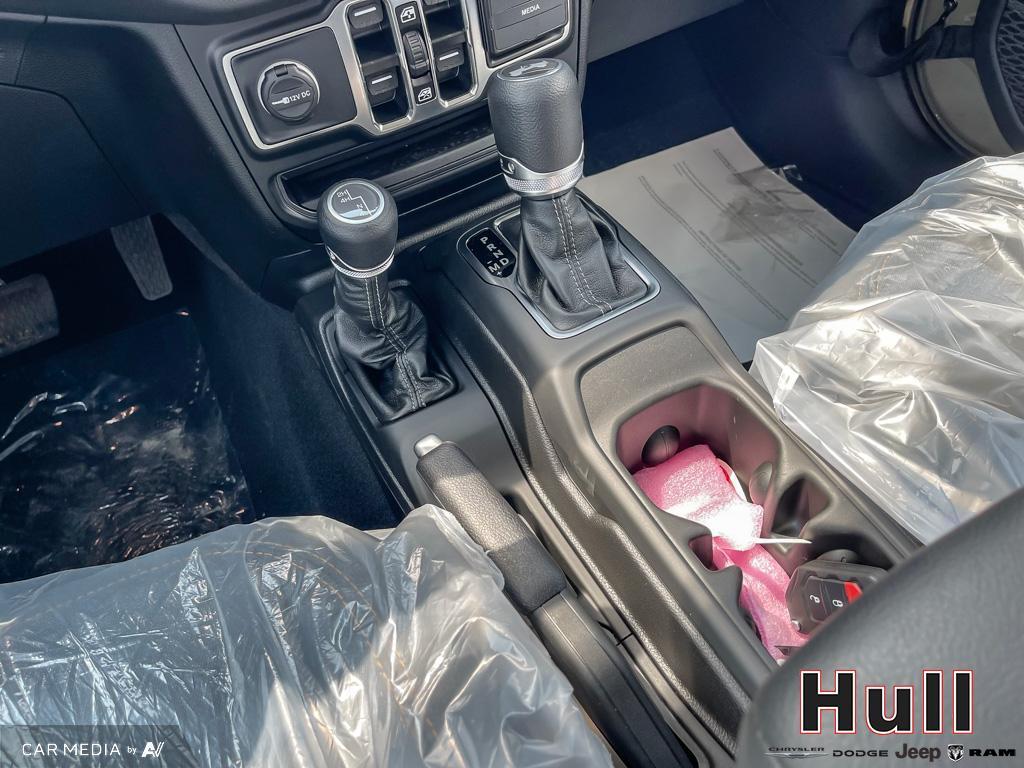 2025 Jeep Wrangler 4-Door Sport, Toronto, Cash