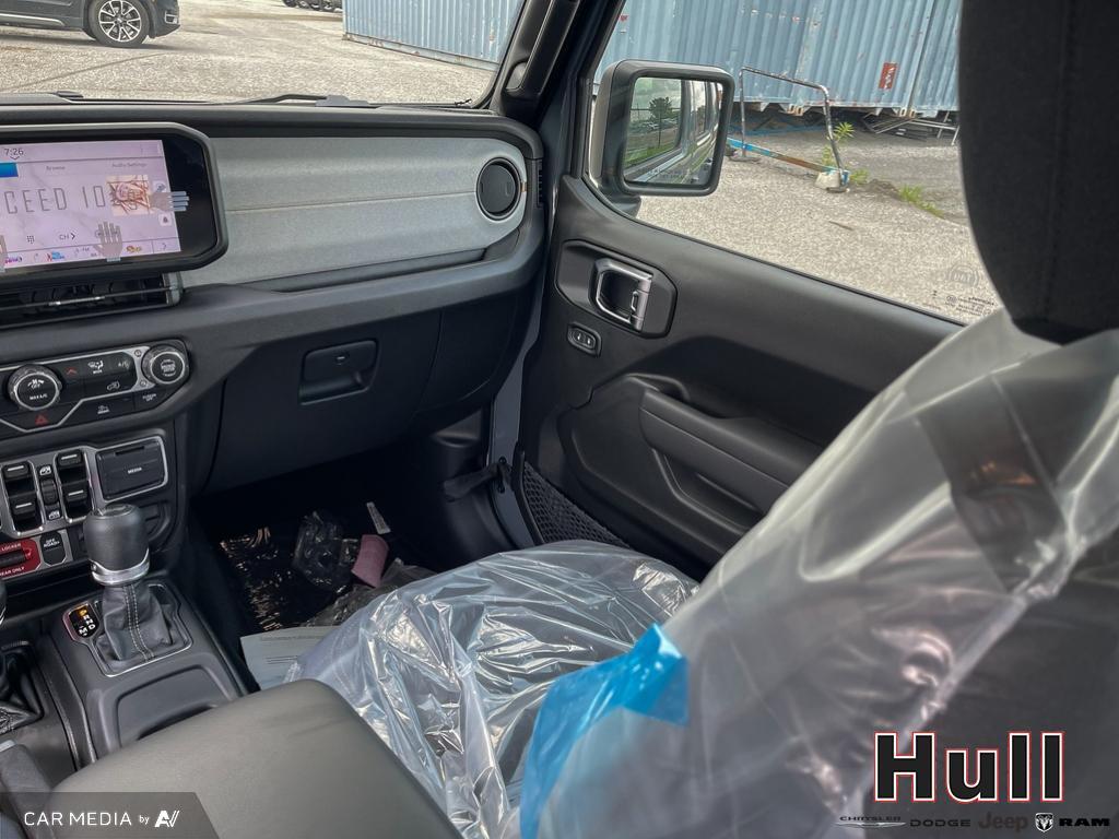 2025 Jeep Wrangler 4-Door Willys, Toronto, Cash