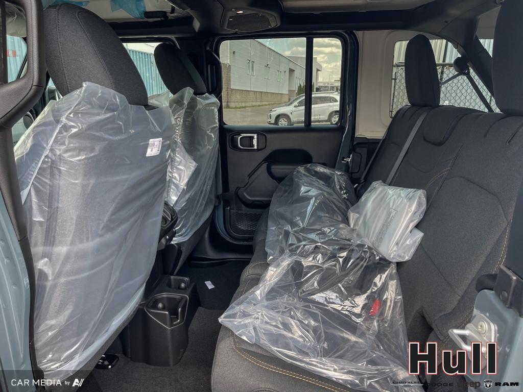 2025 Jeep Wrangler 4-Door Willys, Toronto, Cash
