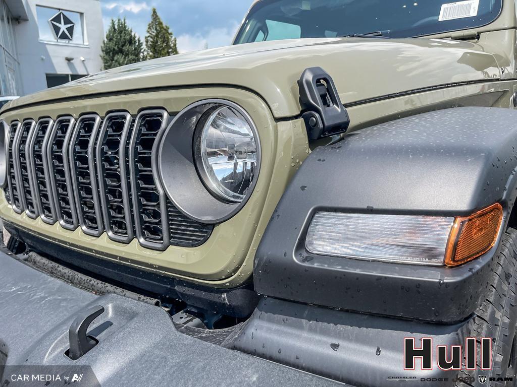 2025 Jeep Wrangler 4-Door Sport, Toronto, Cash