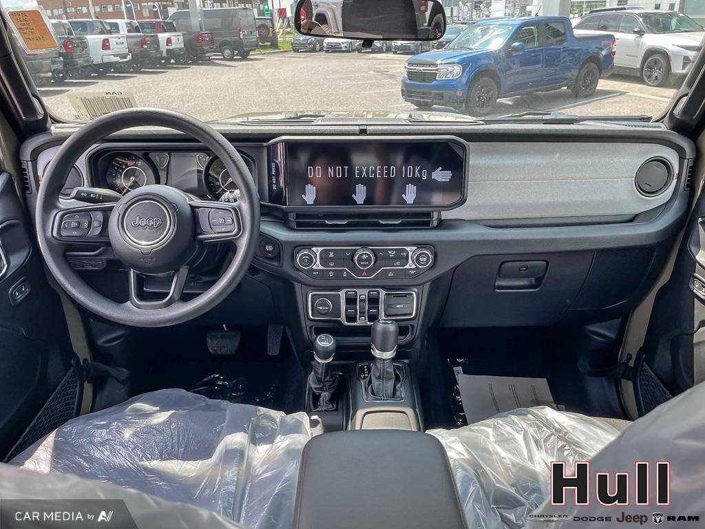 2025 Jeep Wrangler 4-Door Sport, Toronto, Cash