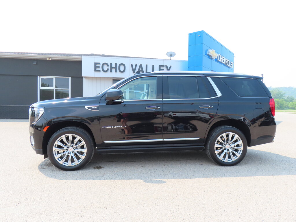2024 GMC Yukon Denali 6.2L 4x4 7 Passenger
