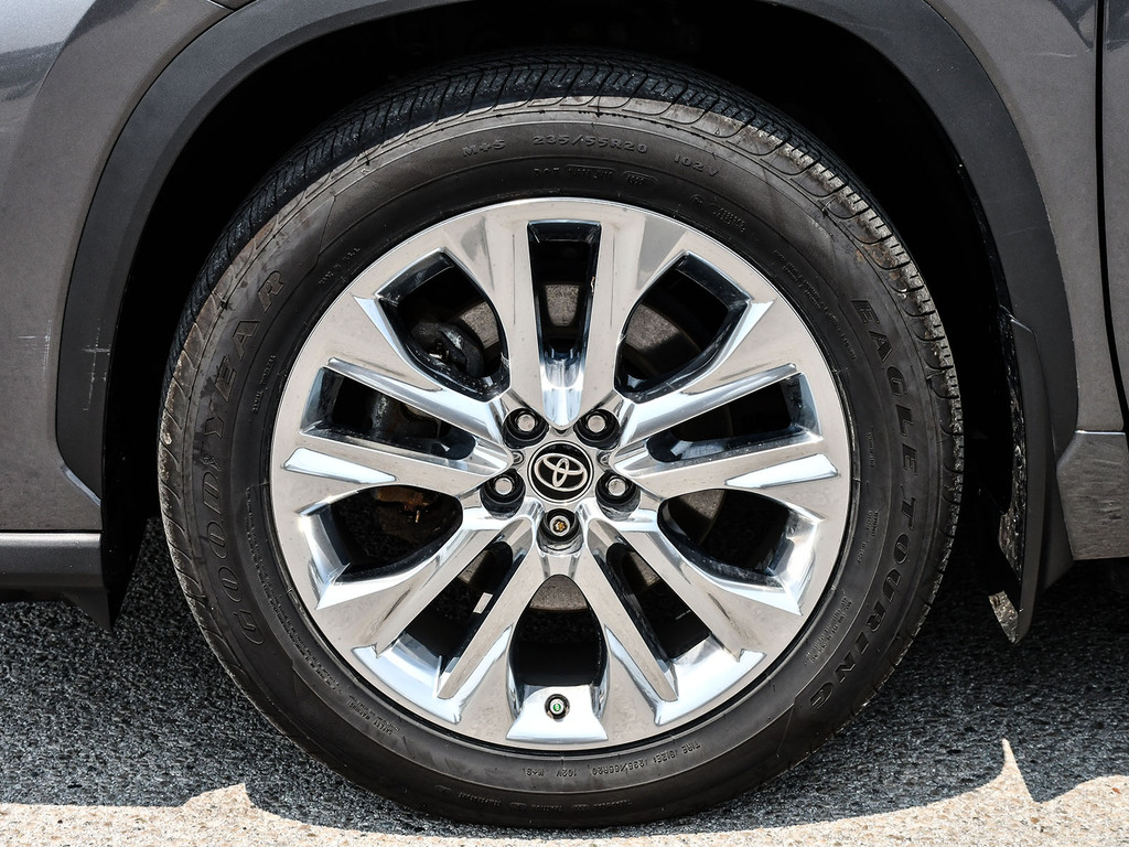 2023 Toyota Highlander Hybrid Limited, Toronto, Cash