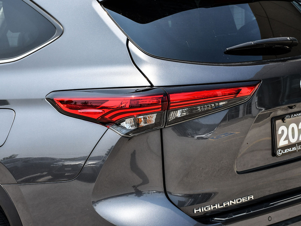 2023 Toyota Highlander Hybrid Limited, Toronto, Cash