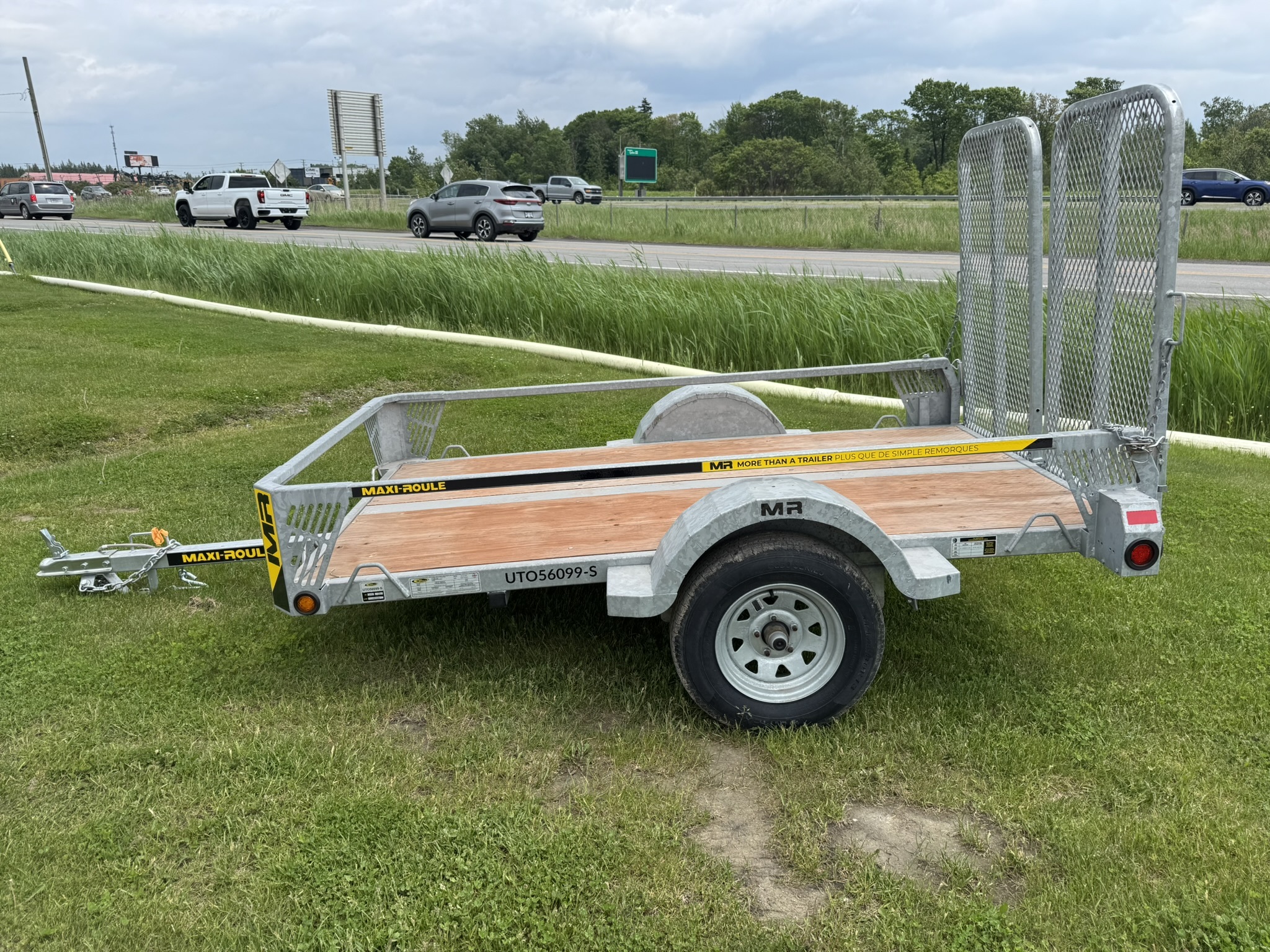 2024 Maxi-Roule UTO56099S