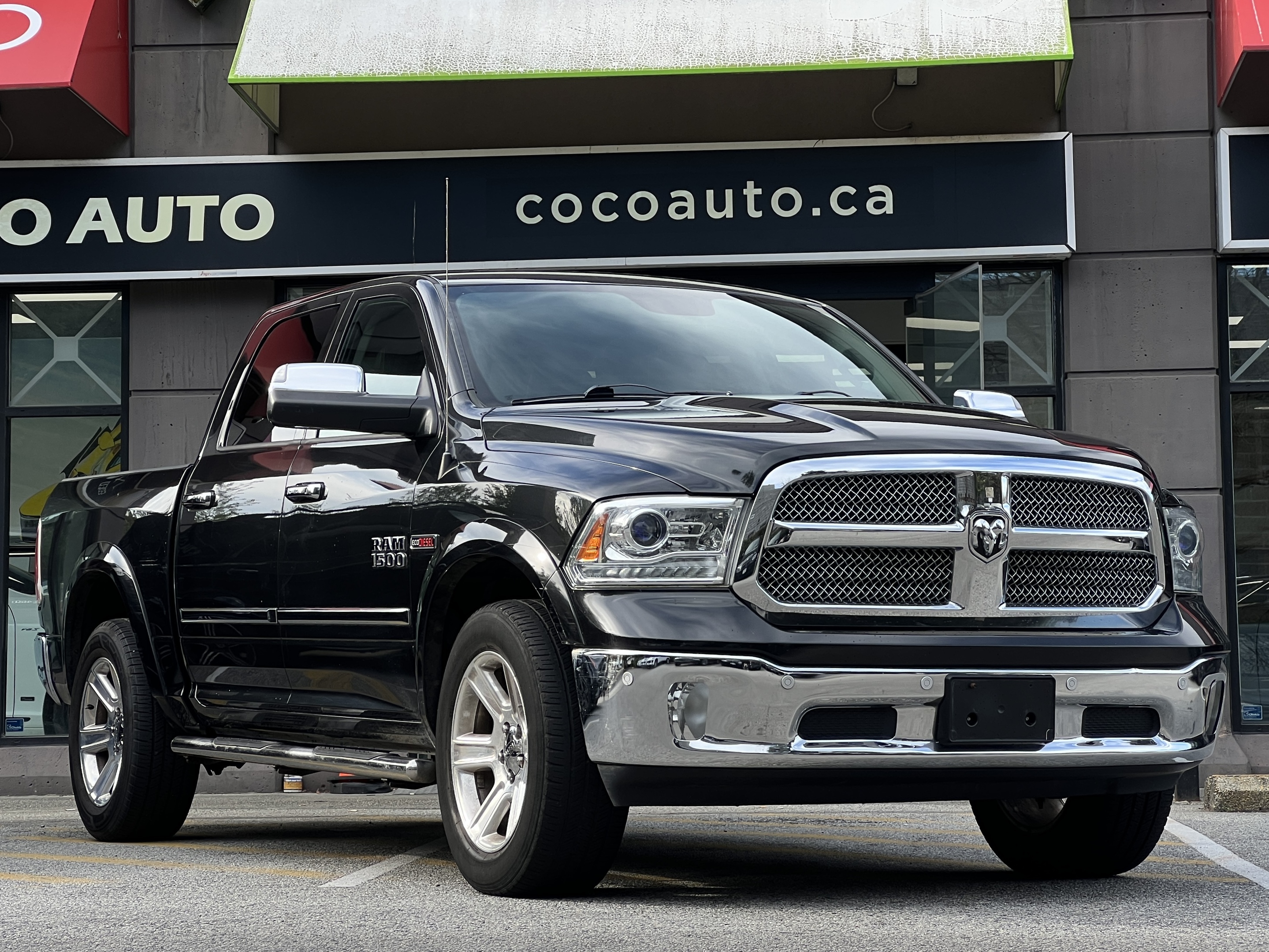 2015 Ram 1500 4WD Crew Cab 140.5  Laramie Limited| ECO DIESEL