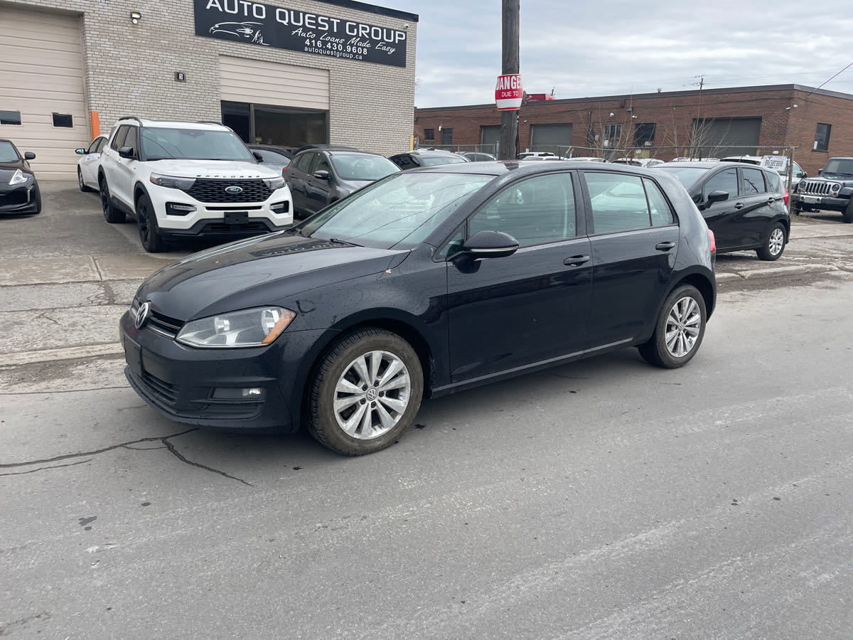 2017 Volkswagen Golf TSI S 5M w/Sunroof