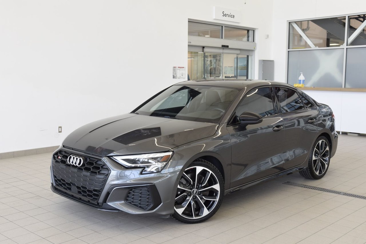 2022 Audi S3 PROGRESSIV+BLACK OPTIK+ PROGRESSIV+BLACK OPTIK+ / 
