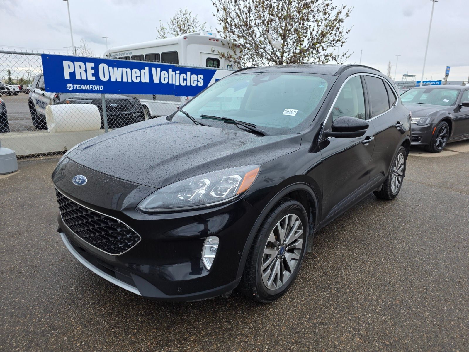 2020 Ford Escape 2.5L HYB ENG, TITANIUM HYBRID, WIRELESS CHARGING, 