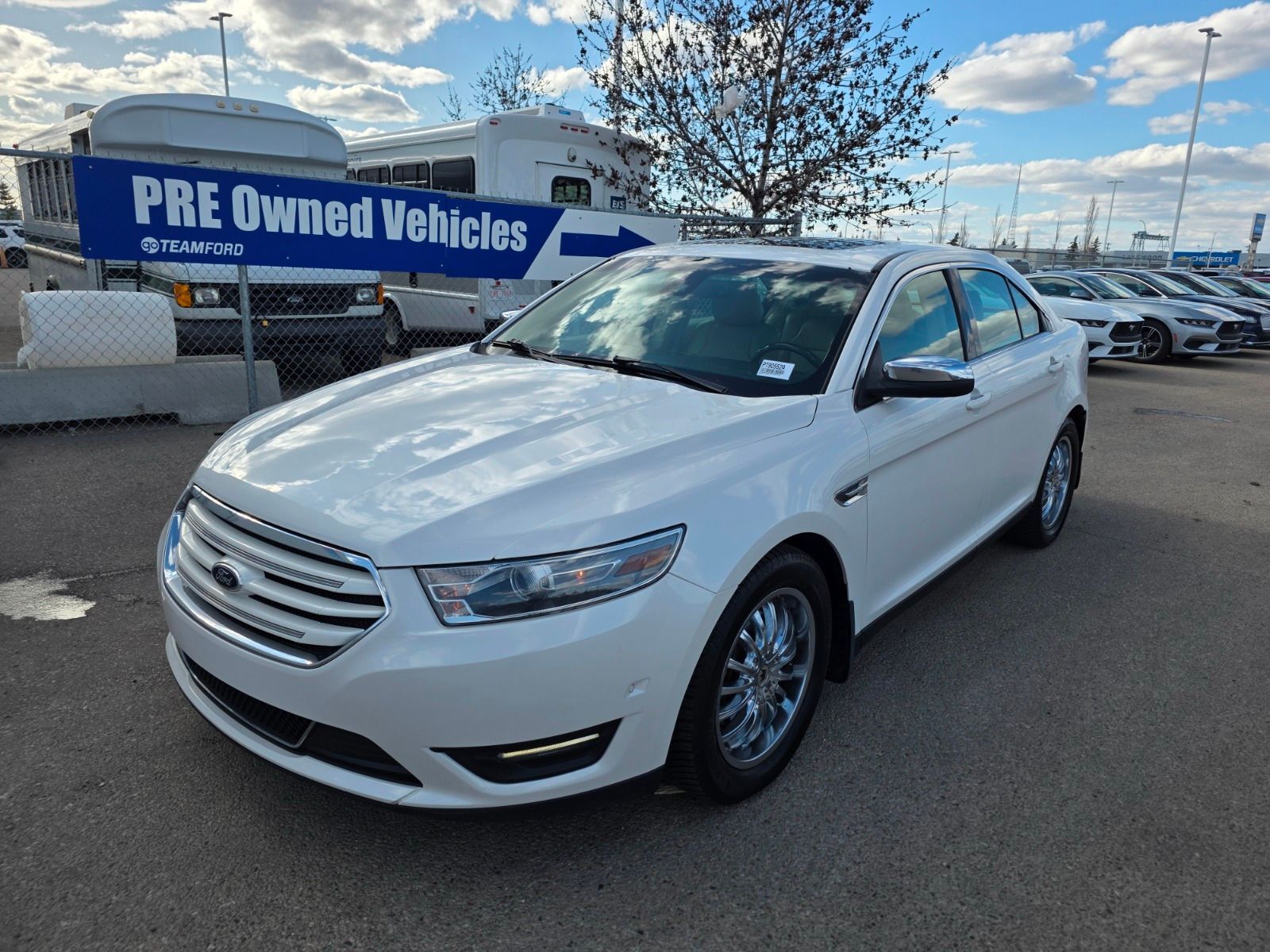 2013 Ford Taurus 3.5L V6 ENG, LIMITED, REVERSE SENSING SYS, POWER M