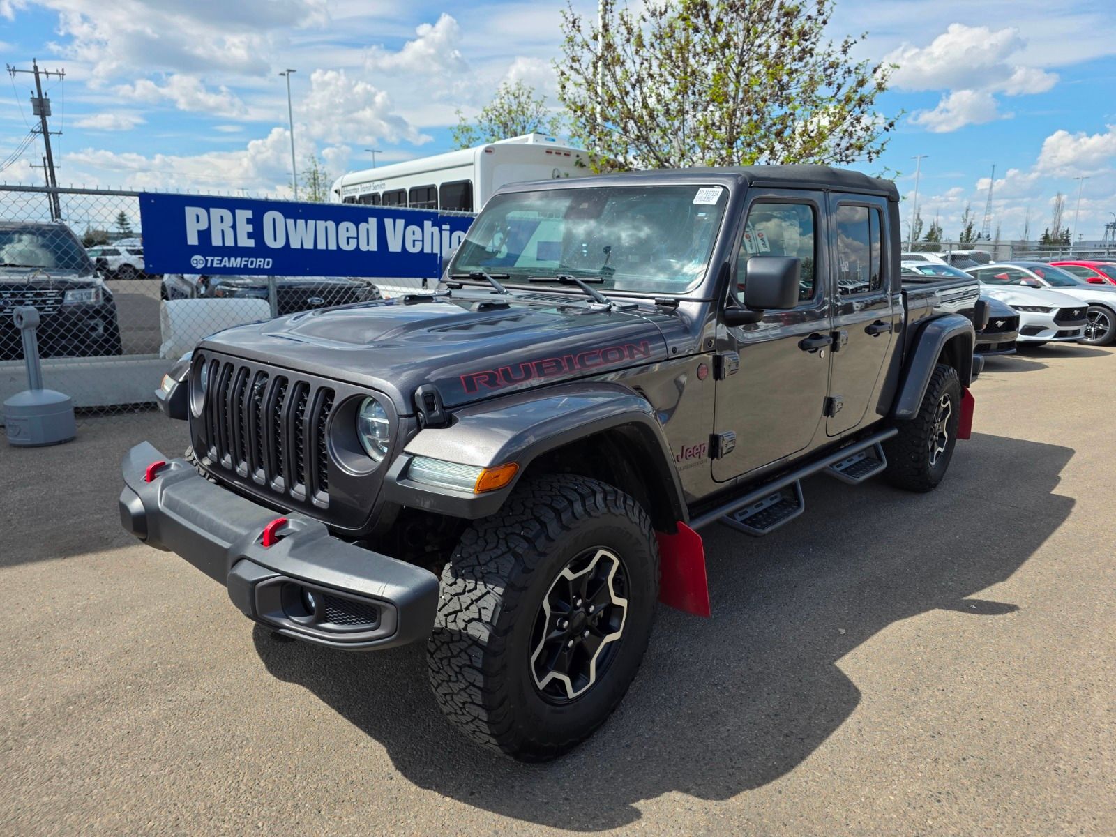 2021 Jeep Gladiator 3.6L V6 ENG, RUBICON, REAR BACK UP CAMERA, HEATED 