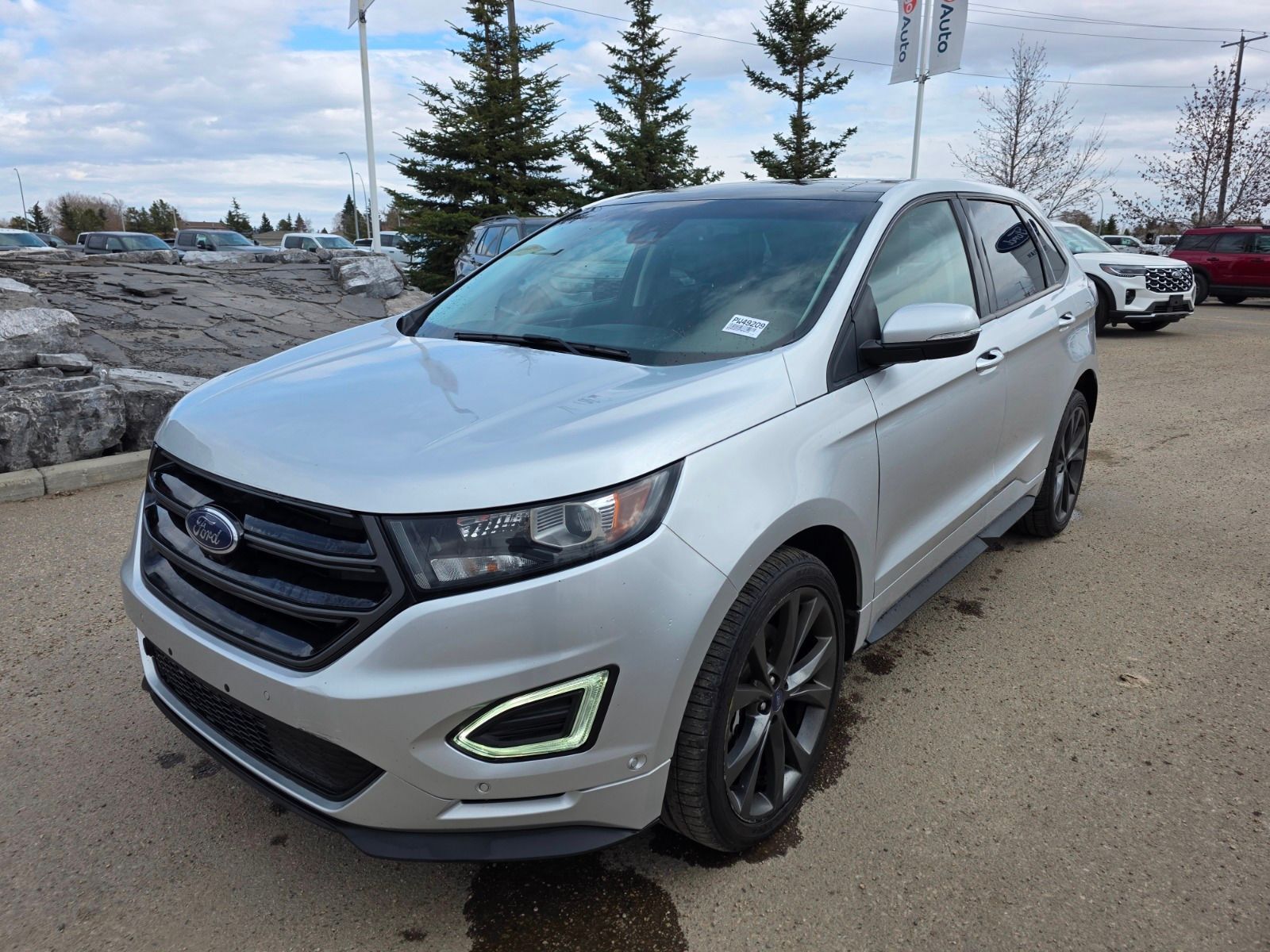 2015 Ford Edge 2.7L V6 ENG, SPORT, HEATED/COOLED SEATS, LANE DEPA