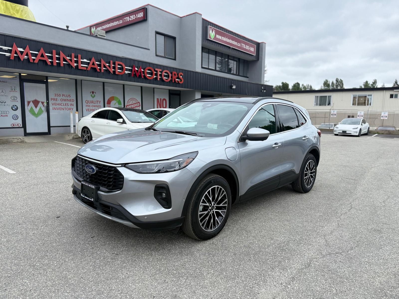 2023 Ford Escape *SUMMER SPECIAL*PHEV FWD/REARVIEWCAM/SUNROOF/LEATH
