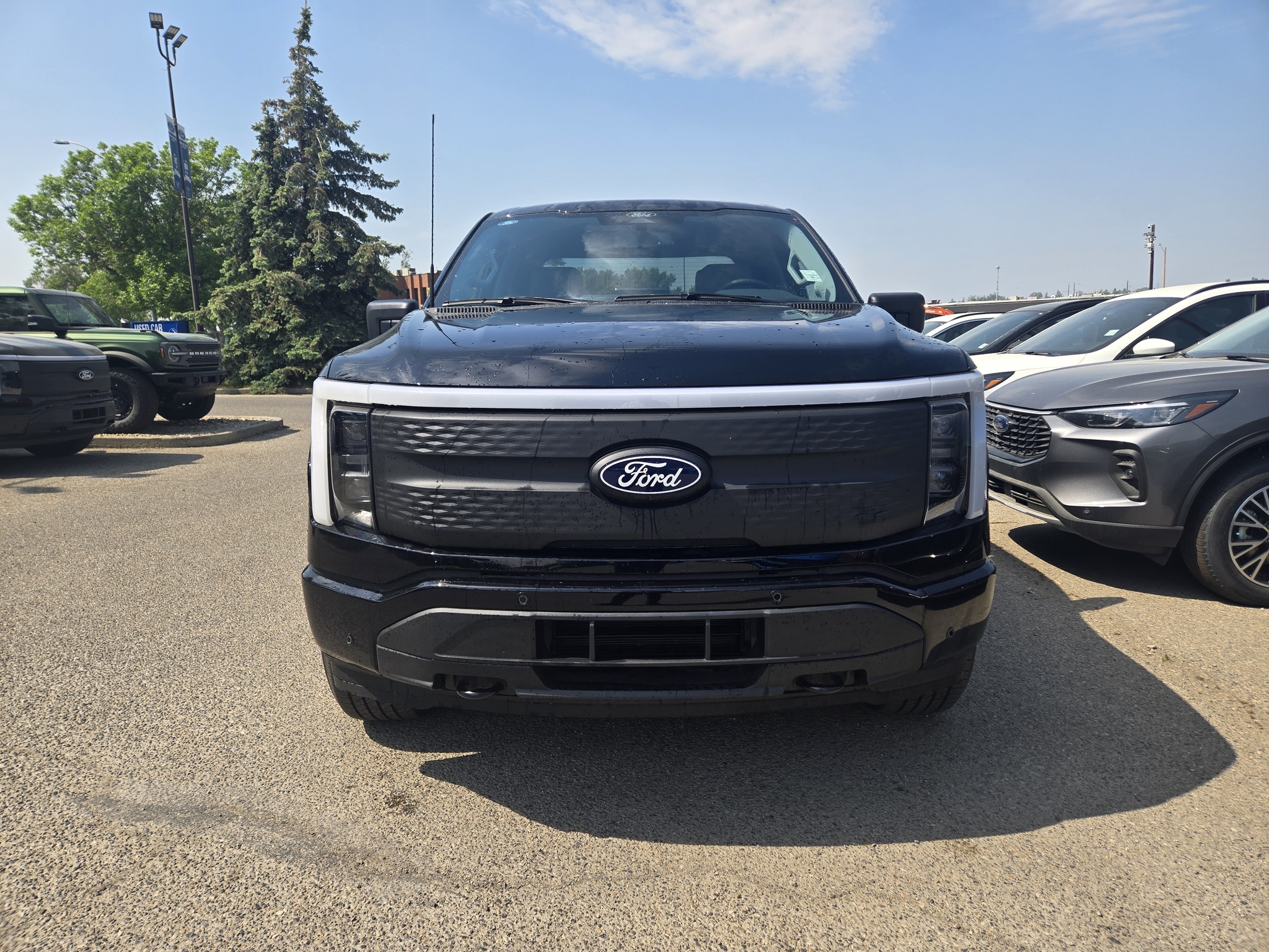 2025 Ford F-150 Lightning