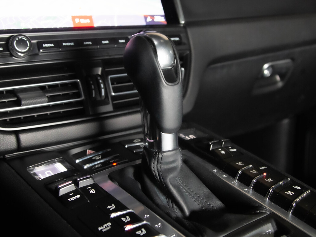 2021 Porsche Macan BOSE   PREMIUM PLUS PKG   PANO, Toronto, Cash