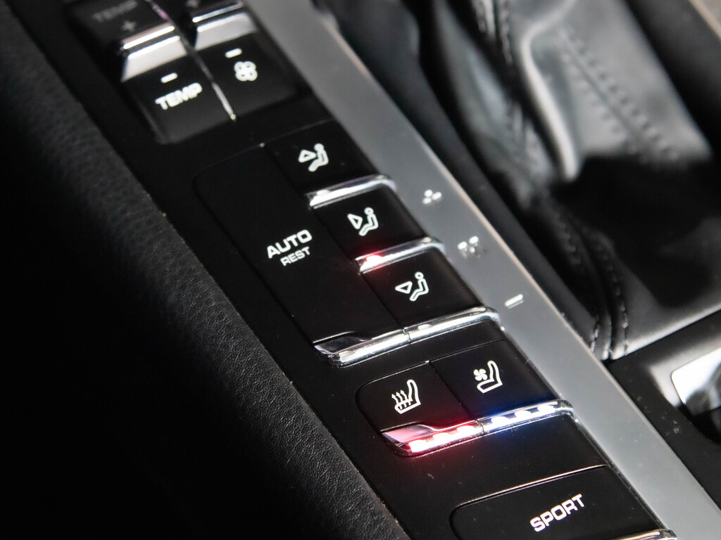 2021 Porsche Macan BOSE   PREMIUM PLUS PKG   PANO, Toronto, Cash