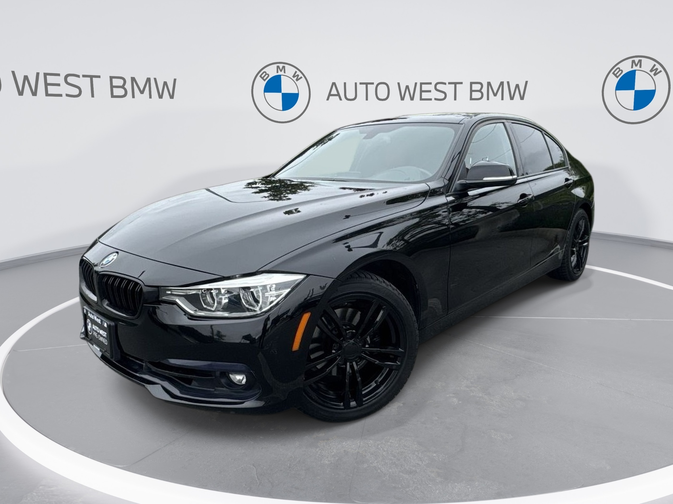 2018 BMW 3 Series 330i xdrive | Clean