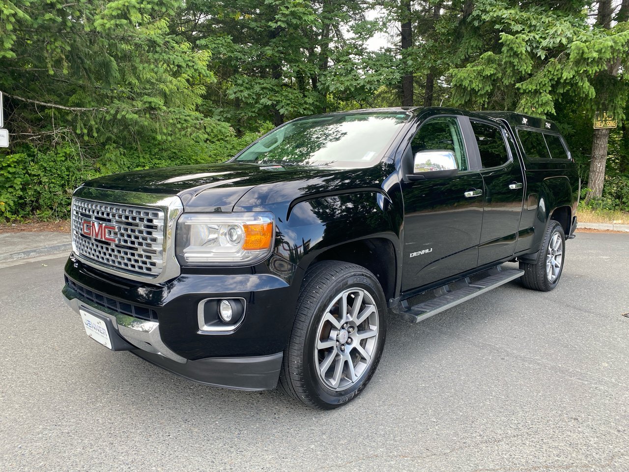 2020 GMC Canyon 4WD DENALI 2.8l Duramax Diesel / 