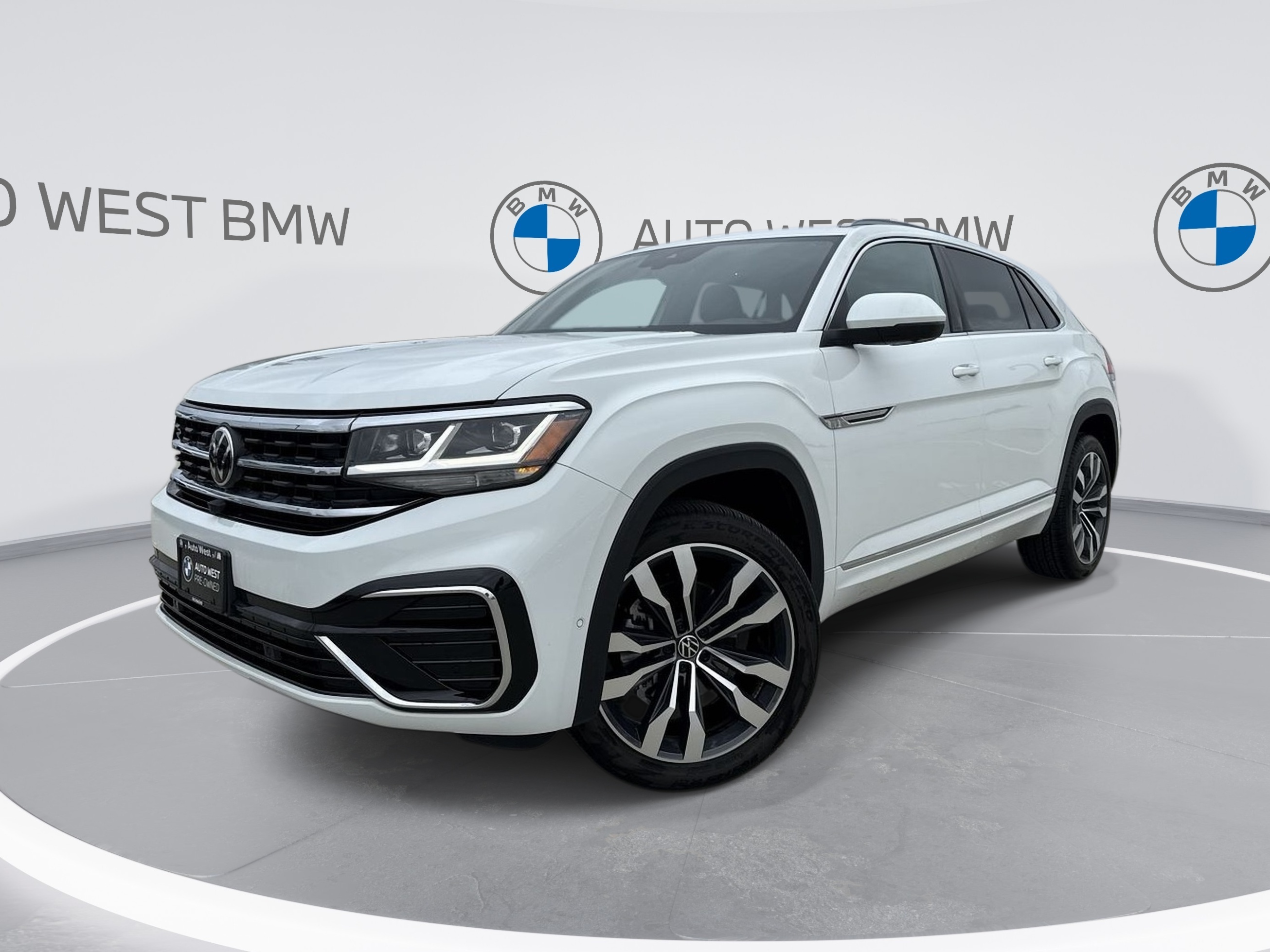 2022 Volkswagen Atlas Cross Sport | Only 29k KM