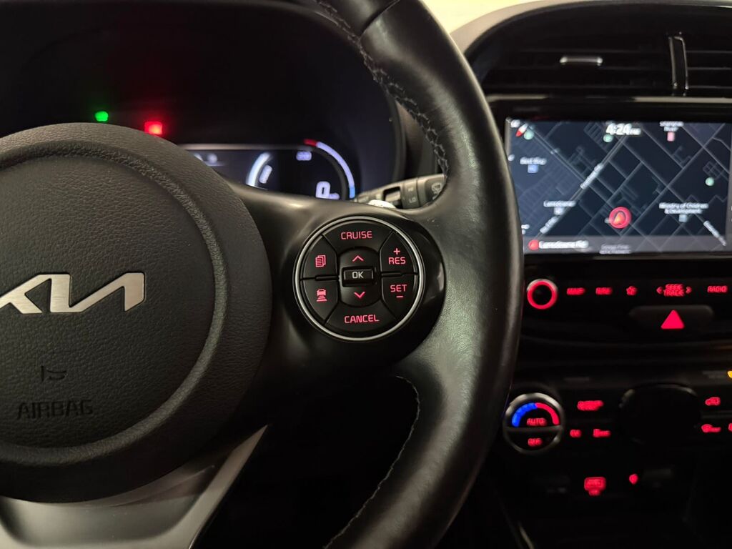 2022 Kia Soul EV Premium, Vancouver, Cash
