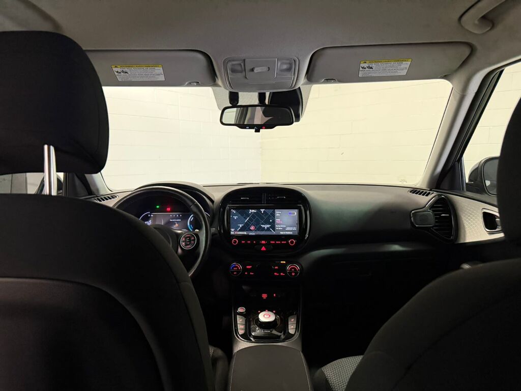 2022 Kia Soul EV Premium, Vancouver, Cash