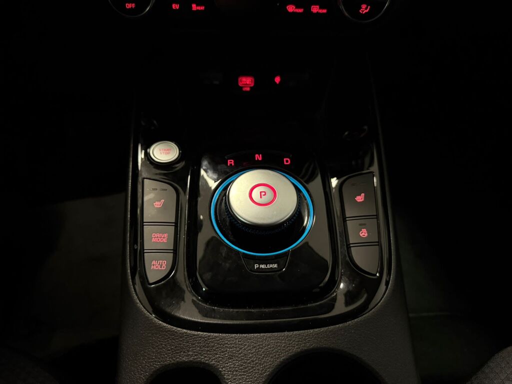 2022 Kia Soul EV Premium, Vancouver, Cash