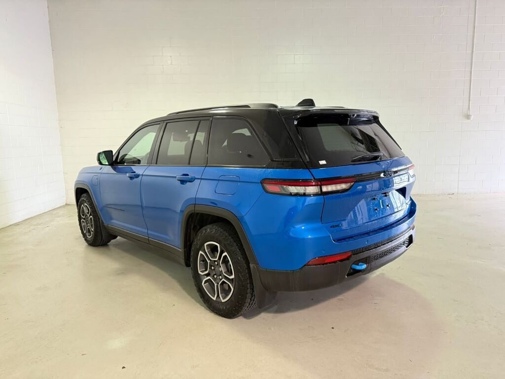 2023 Jeep Grand Cherokee 4xe Trailhawk, Vancouver, Cash