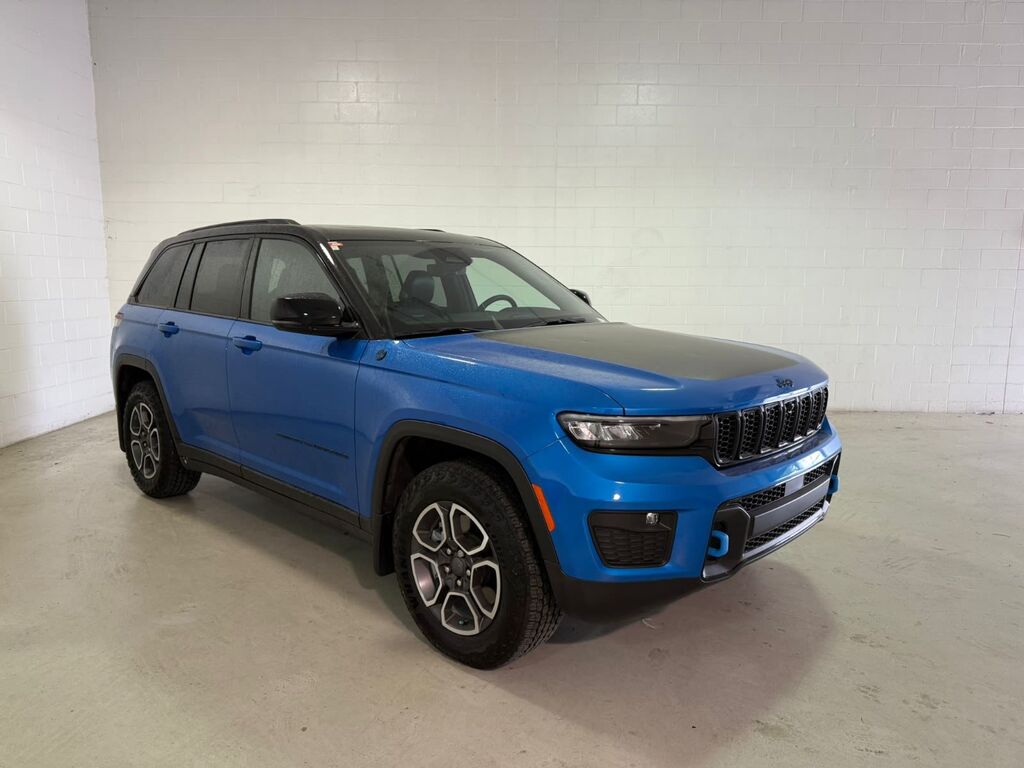 2023 Jeep Grand Cherokee 4xe Trailhawk, Vancouver, Cash