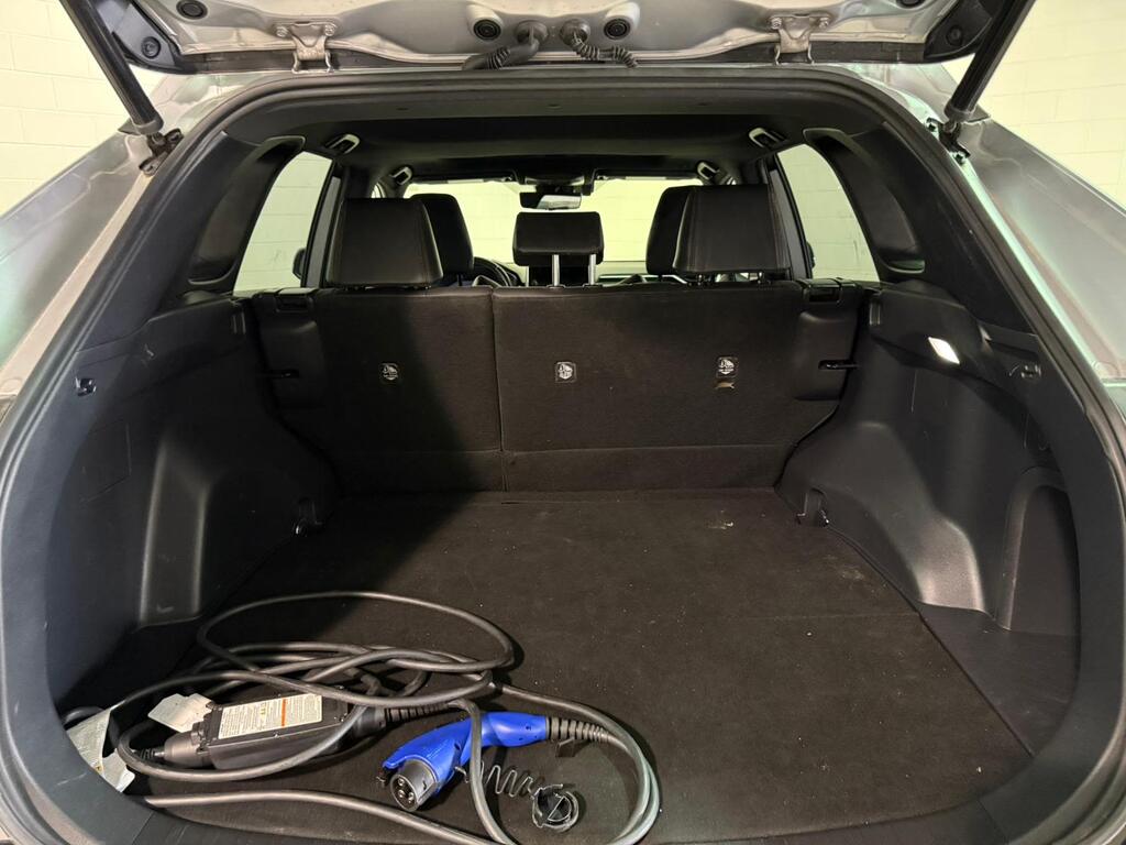 2023 Toyota RAV4 Prime SE, Vancouver, Cash