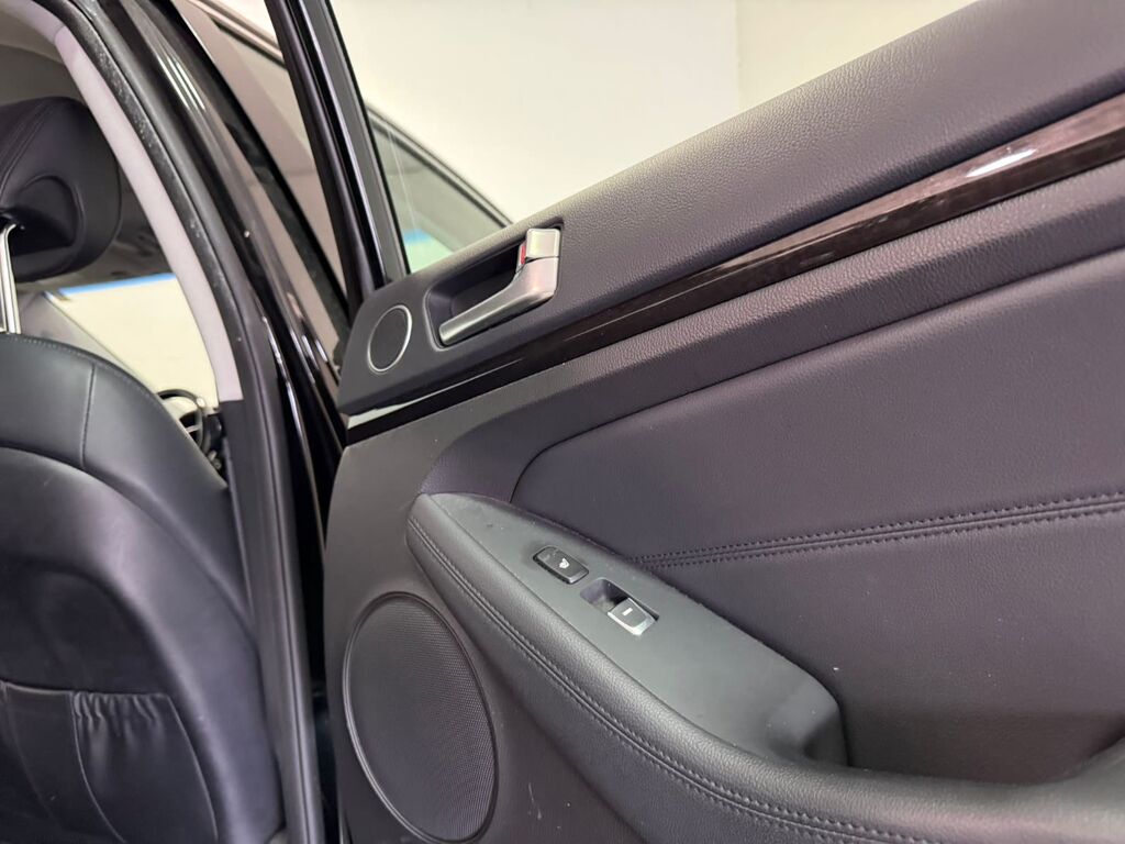 2014 Kia Cadenza Premium, Vancouver, Cash