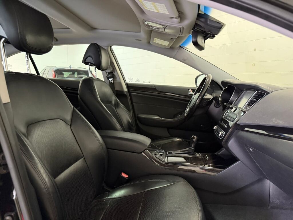 2014 Kia Cadenza Premium, Vancouver, Cash