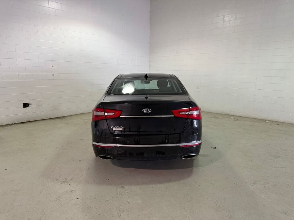 2014 Kia Cadenza Premium, Vancouver, Cash