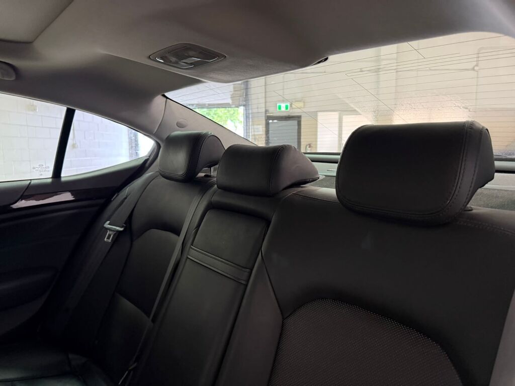 2014 Kia Cadenza Premium, Vancouver, Cash