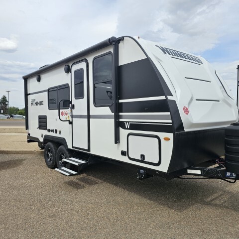 2025 Winnebago Micro Minnie 2108 DS