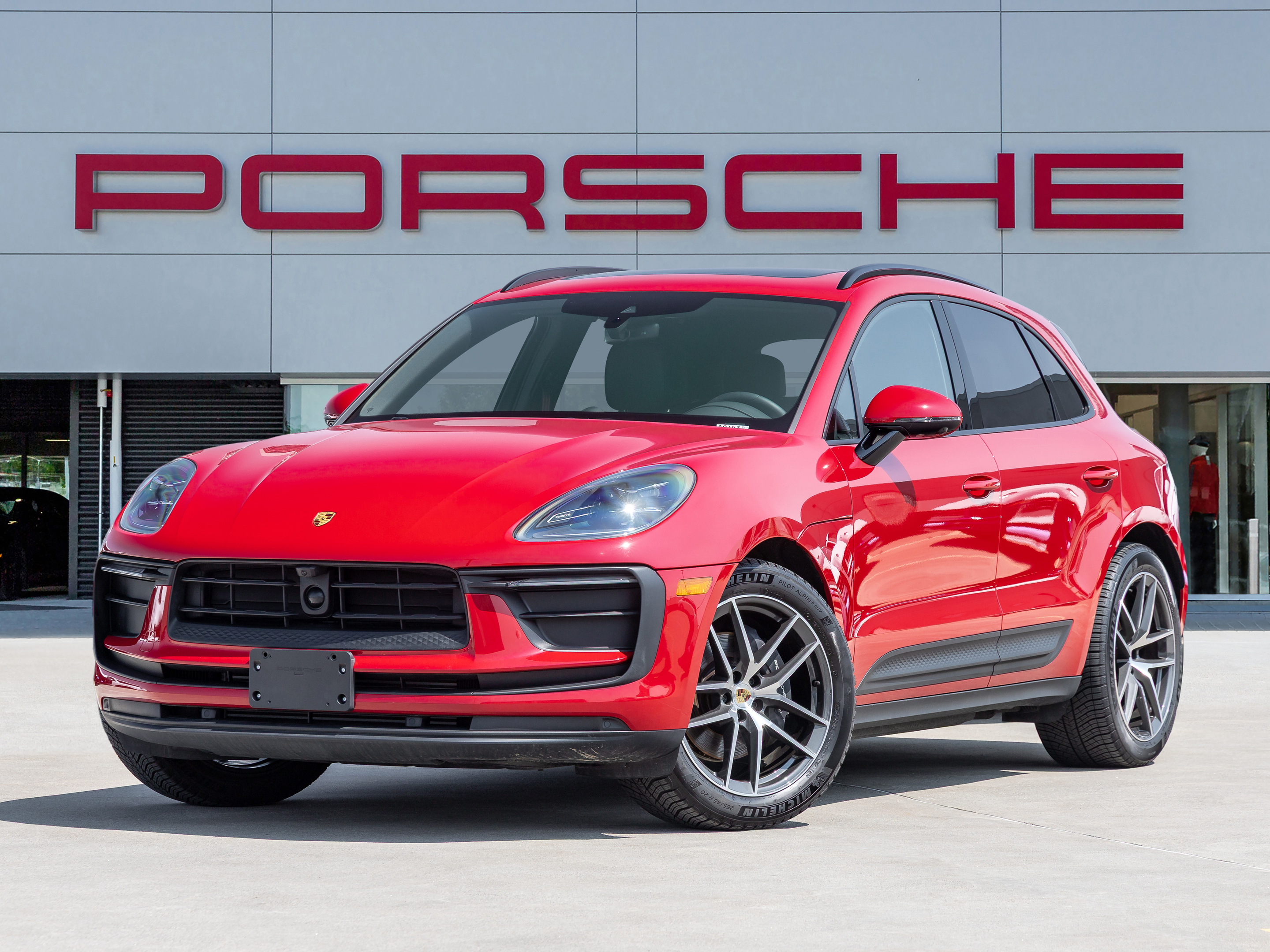 2025 Porsche Macan | Winter Tire Package Included |  Premium Package 